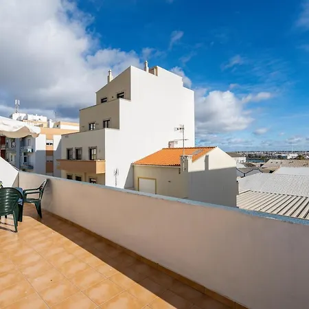 Carlos I - Overlooking The Arade River In Apartamento *